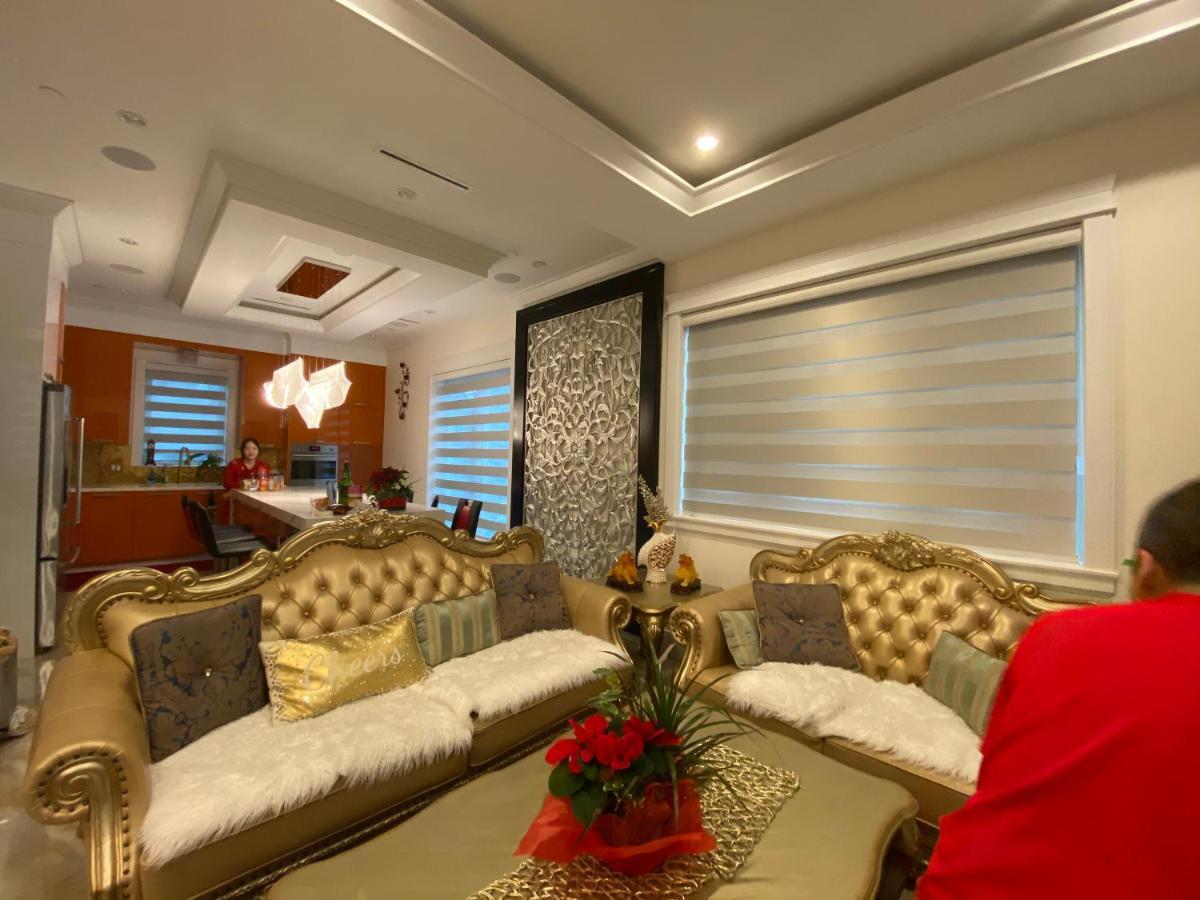Milano Luxury Suite Vancouver Esterno foto